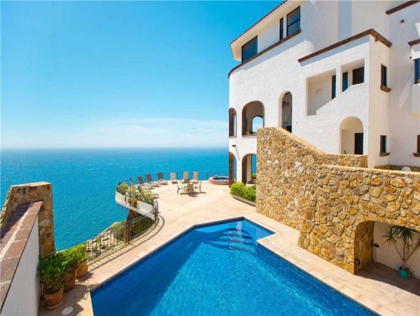 Amazing views Oceanfront home in Los Cabos