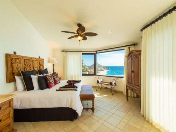 Amazing views Oceanfront home in Los Cabos