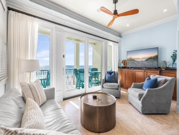 Miramar Beachfront Vacation Home Private & Community Pool