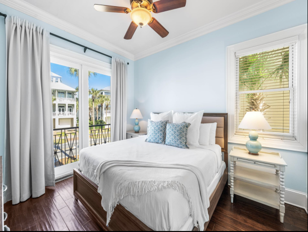 Miramar Beachfront Vacation Home Private & Community Pool