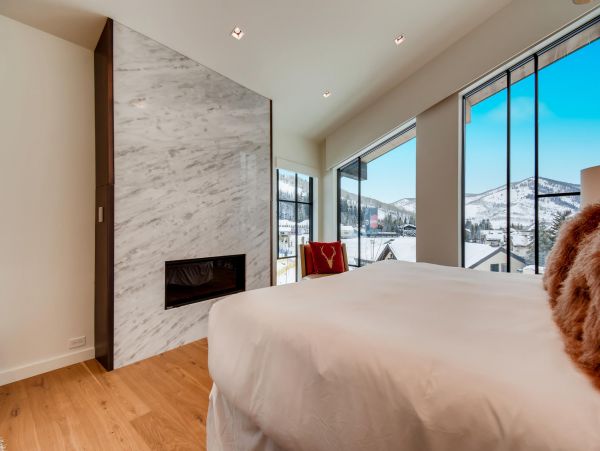 Executive Golden Peak Ski Penthouse