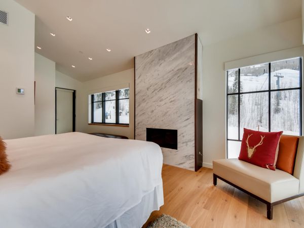 Executive Golden Peak Ski Penthouse