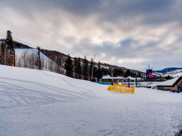 Executive Golden Peak Ski Penthouse