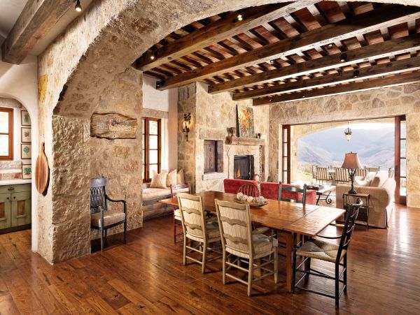 Avon Privacy and Nature 7 Bedroom Mountain Home