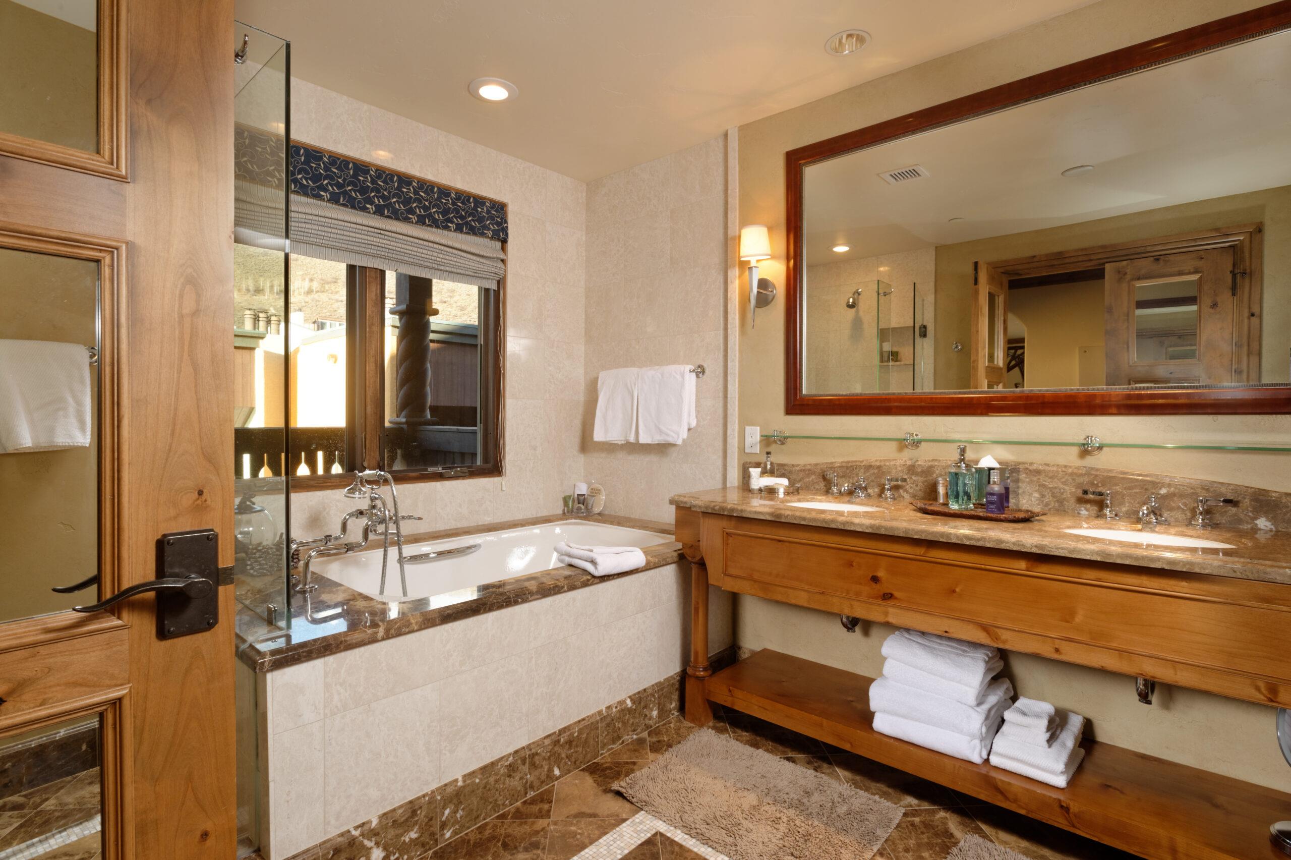 Vail Lionshead Condo 988669