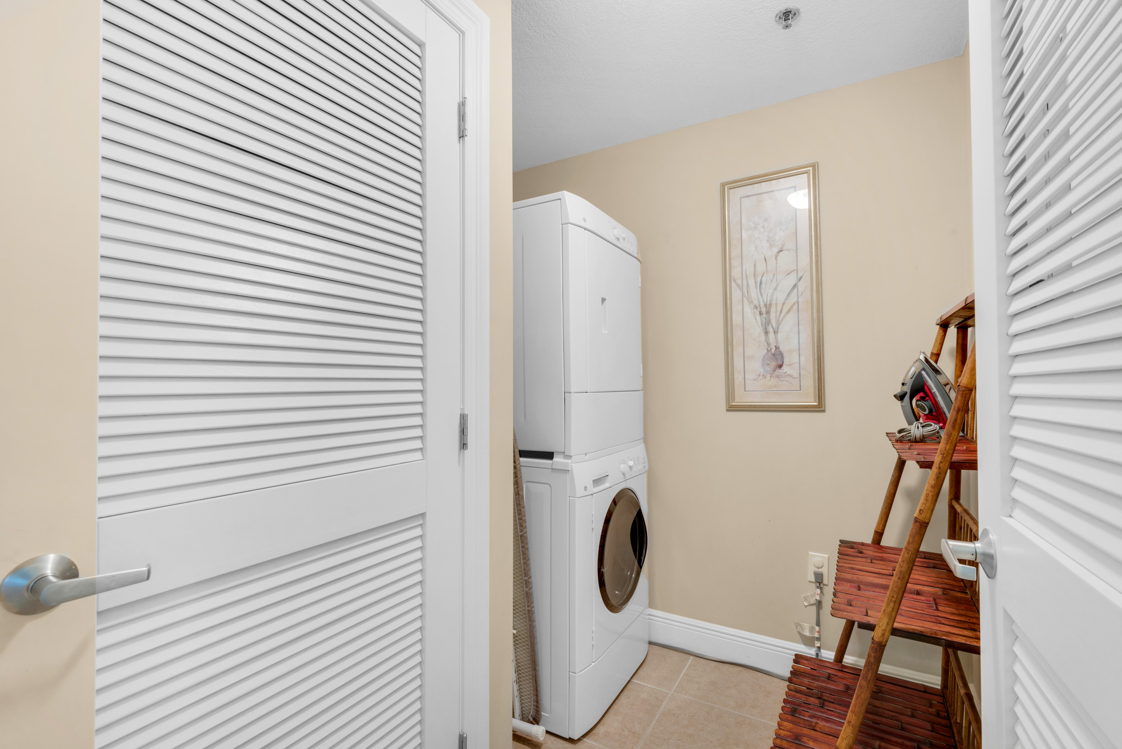 Beaches Of South Walton Condo 988676