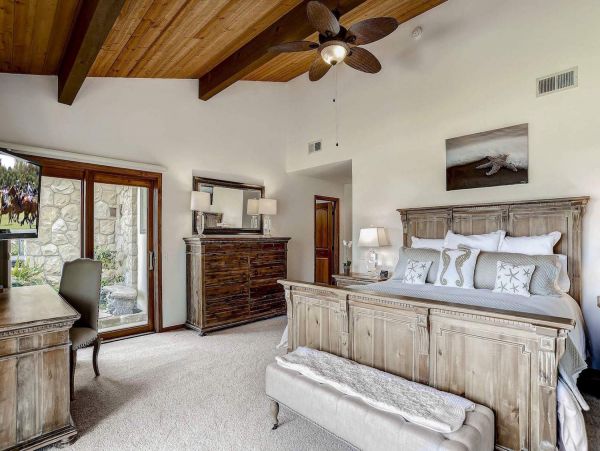 Short Walk to Beach Four Bedroom Santa Barbara Vacation Home