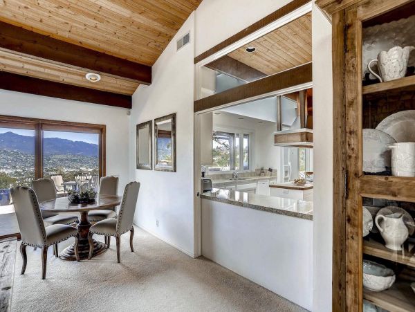Short Walk to Beach Four Bedroom Santa Barbara Vacation Home
