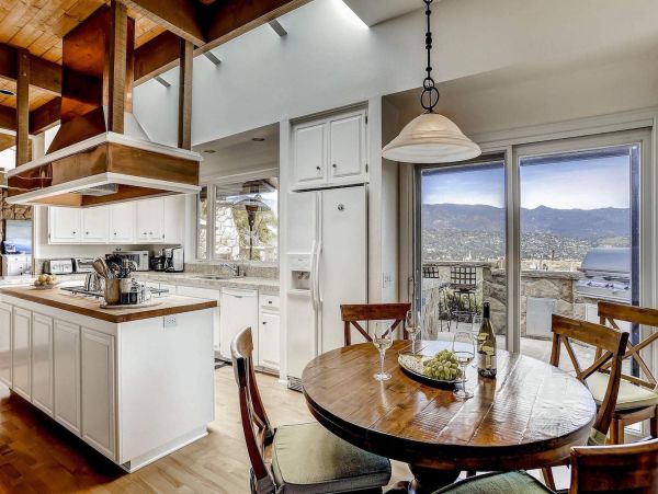 Short Walk to Beach Four Bedroom Santa Barbara Vacation Home