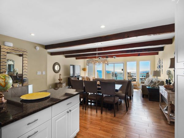 Miramar Vacation Home Five Bedroom On Beach
