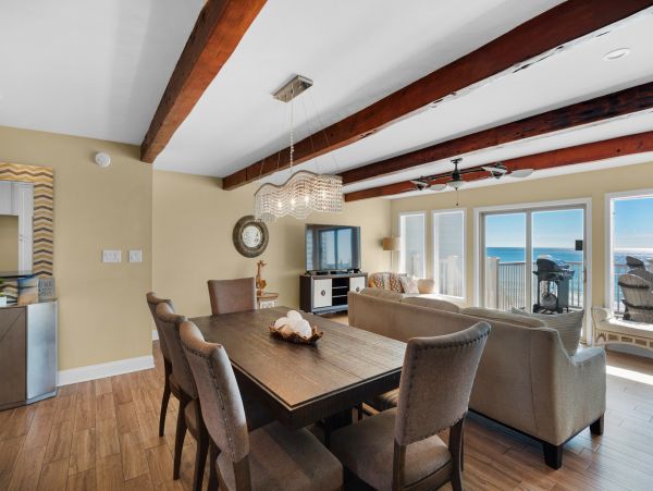 Miramar Vacation Home Five Bedroom On Beach