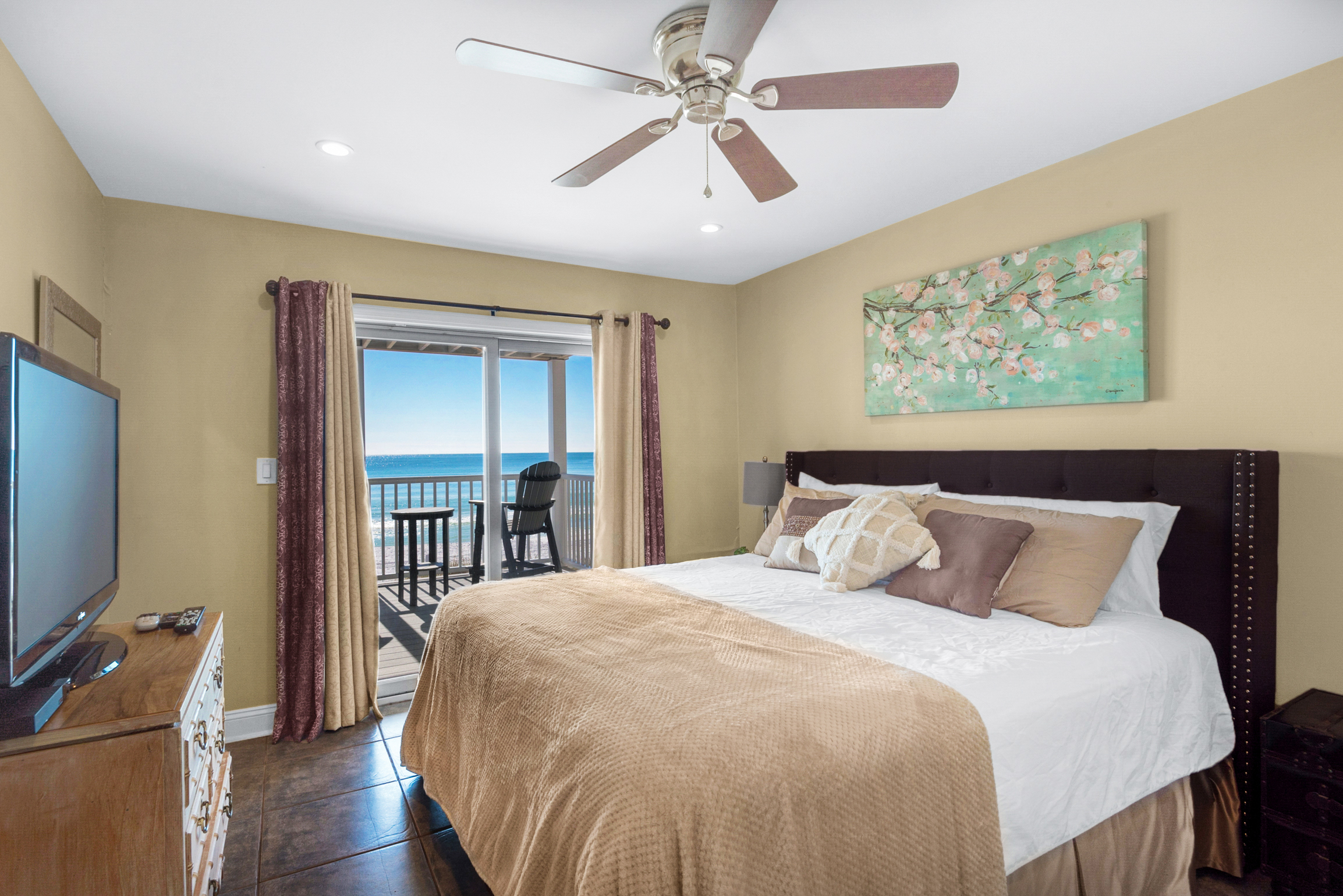 Miramar Vacation Home Five Bedroom On Beach