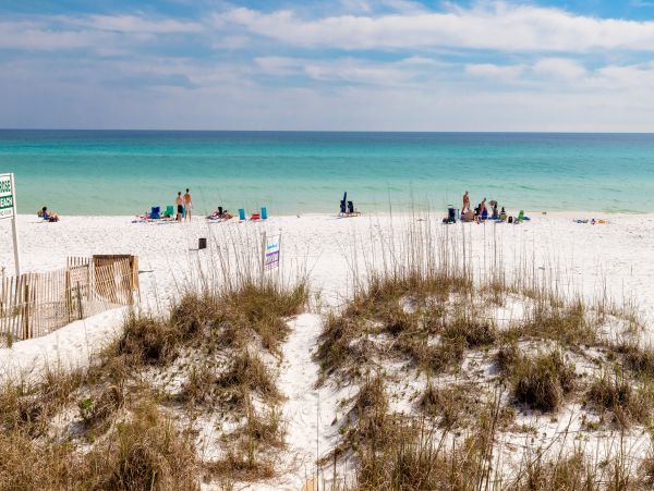 4 Bedroom Oceanfront Townhome for 10 Guests