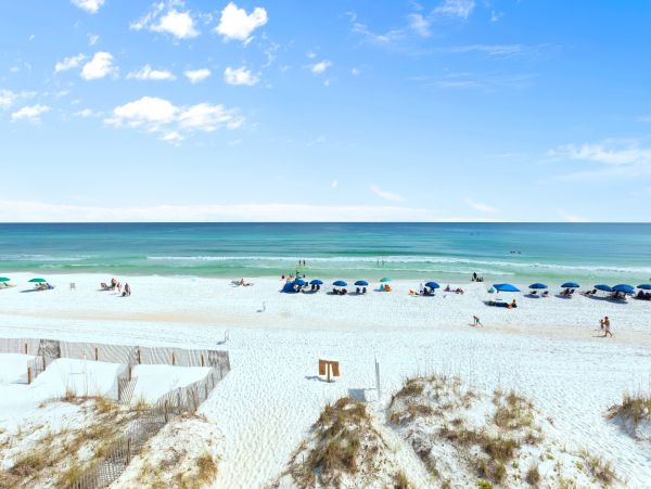 4 Bedroom Oceanfront Townhome for 10 Guests