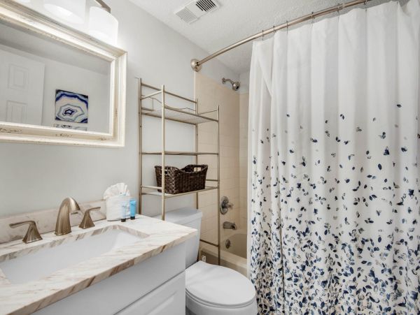 Miramar Beach Gulf Front Townhouse - Luxury Destin Vacation Rental with 3 Balconies