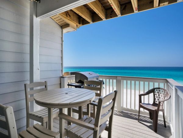 Gulf Front Four Bedroom Vacation Rental in Miramar Beach