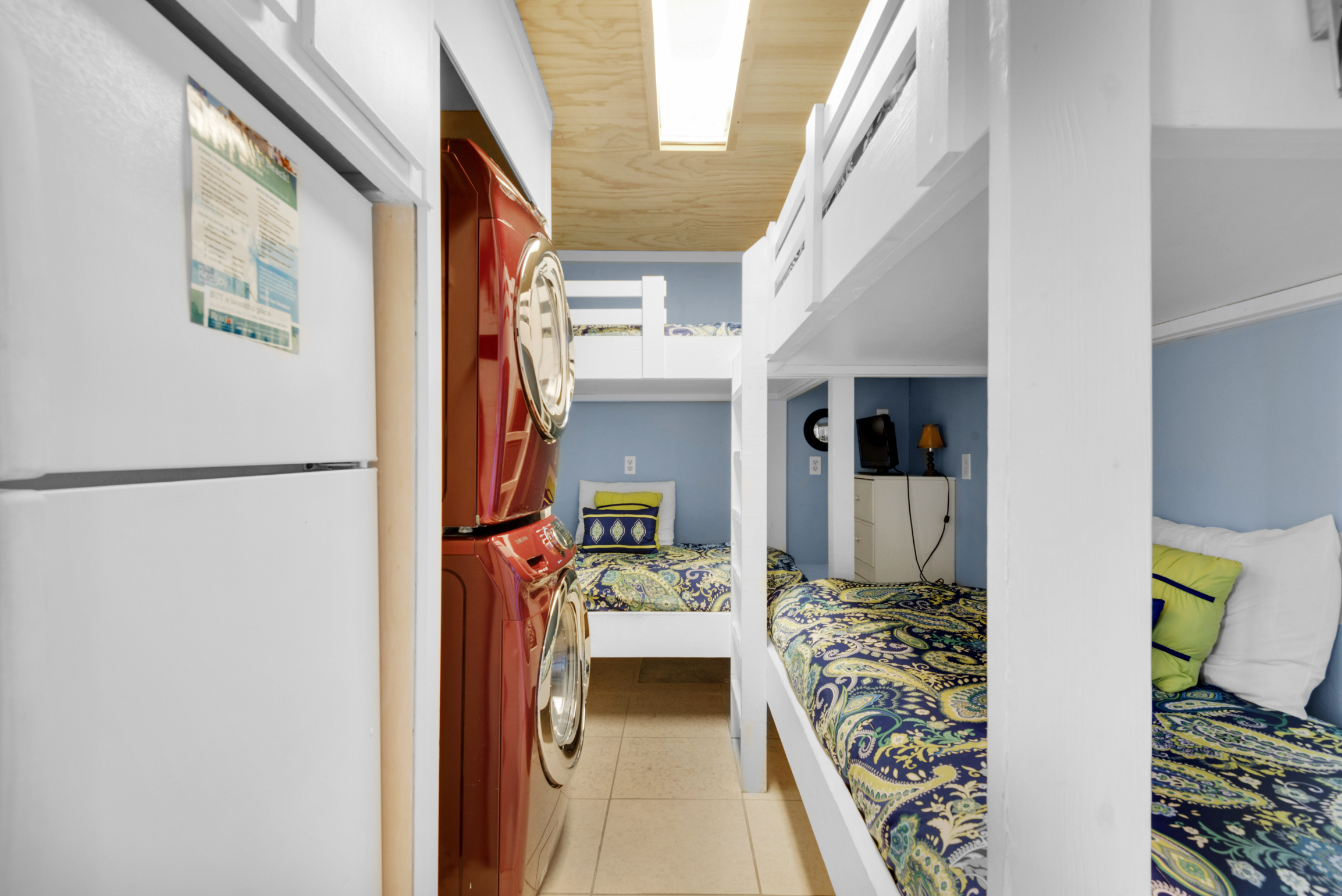 Lovely 4 Bedroom Oceanfront Home Sleeps 23 Guests
