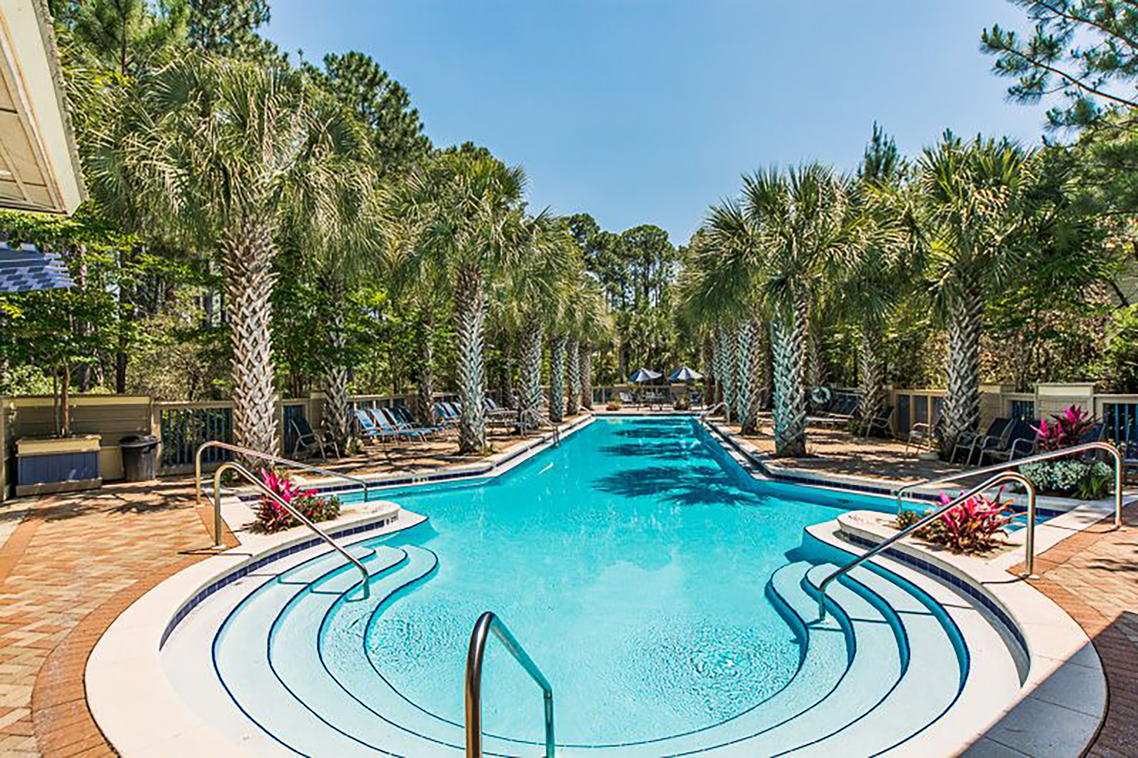 Santa Rosa Vacation Home Private Pool & Short Walk To Beach