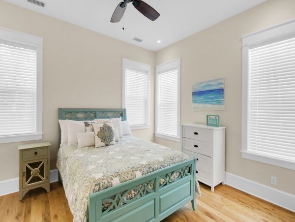Santa Rosa Vacation Home Private Pool & Short Walk To Beach