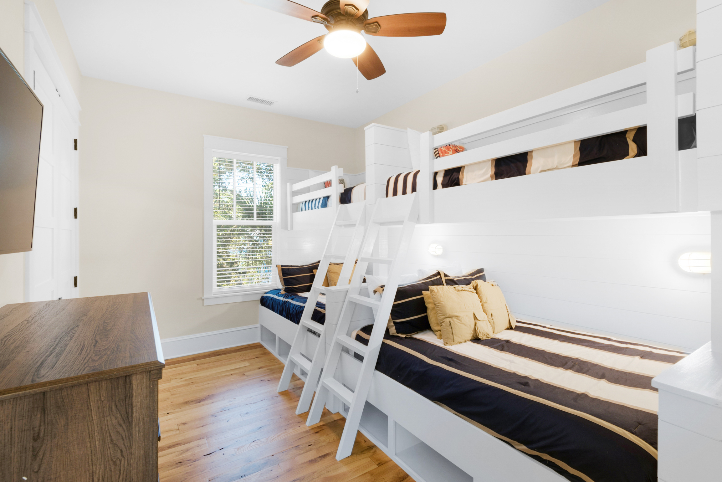 Santa Rosa Vacation Home Private Pool & Short Walk To Beach