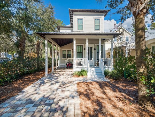 Santa Rosa Vacation Home Private Pool & Short Walk To Beach