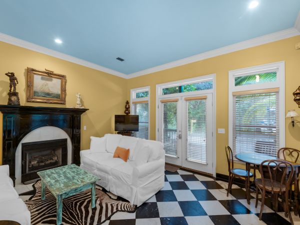 Seagrove Walk to Beach Vacation Home 4 Bedrooms Sleeps 11