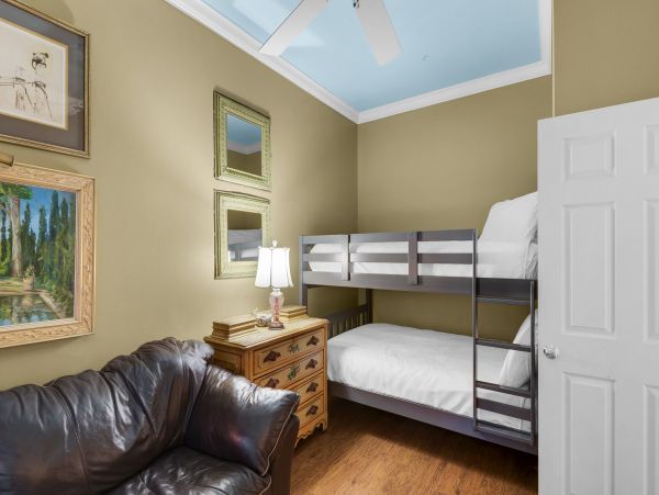 Seagrove Walk to Beach Vacation Home 4 Bedrooms Sleeps 11