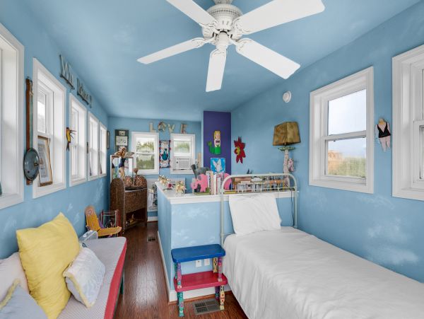 Seagrove Walk to Beach Vacation Home 4 Bedrooms Sleeps 11