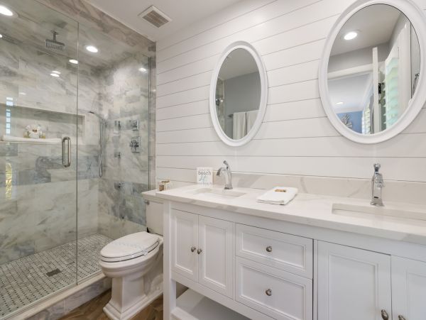 Posh North End Anna Maria Island Vacation Home Pool