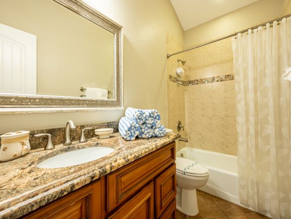 Anna Maria Island Holmes Beach Home 988867