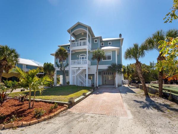 Placida 5 Bedroom Plus Den Villa Lovely Views
