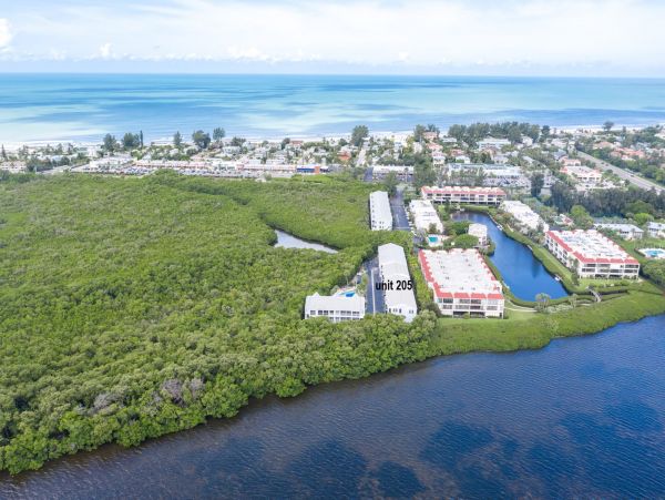 Anna Maria Island Holmes Beach Home 988870