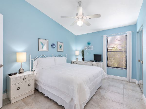 Anna Maria Island Holmes Beach Home 988870