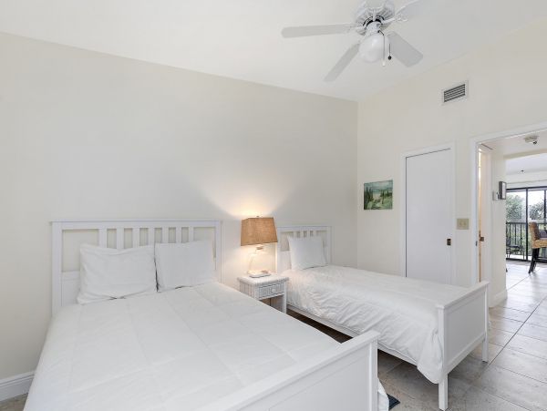 Anna Maria Island Holmes Beach Home 988870