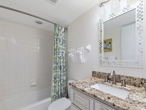 Anna Maria Island Holmes Beach Home 988870