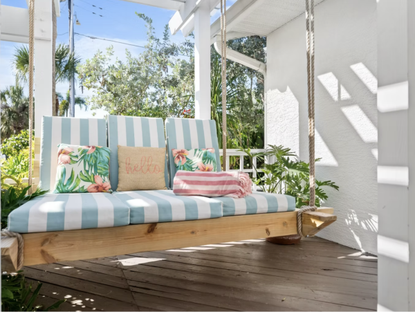 Steps From The Beaches Olde Anna Maria Charm
