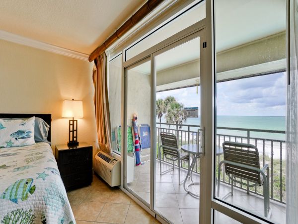 Anna Maria Island Holmes Beach Home 988872