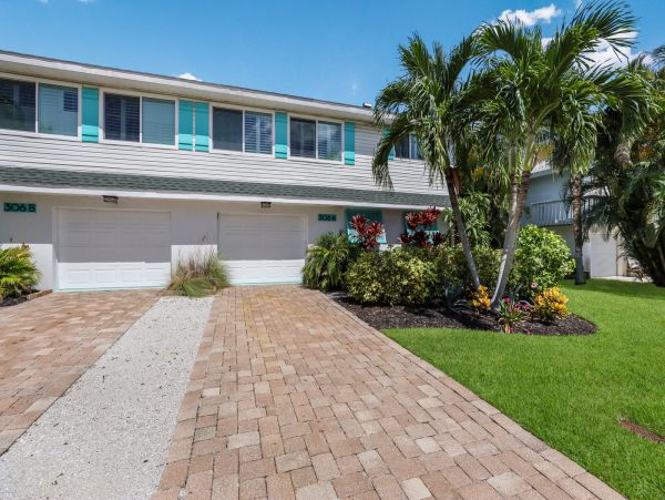Anna Maria Island Holmes Beach Home 988875