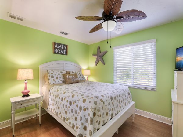 Anna Maria Island Holmes Beach Home 988875
