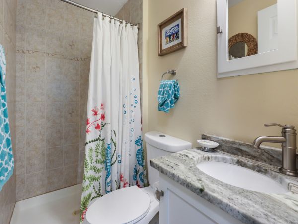 Anna Maria Island Holmes Beach Home 988875