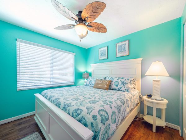 Anna Maria Island Holmes Beach Home 988875