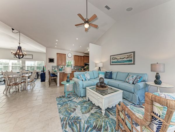 Anna Maria Island Holmes Beach Home 988879