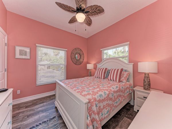 Anna Maria Island Holmes Beach Home 988879