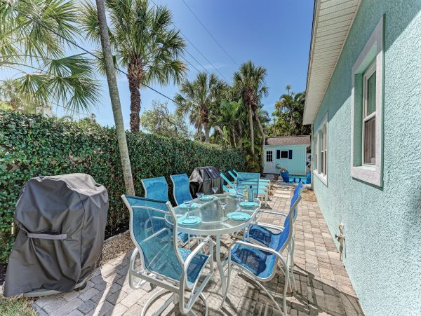 Anna Maria Island Holmes Beach Home 988879