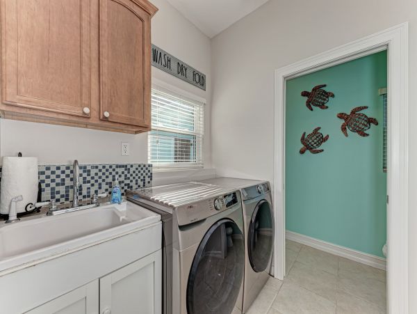 Anna Maria Island Holmes Beach Home 988879