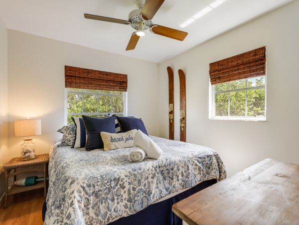 Short Walk to Beach Anna Maria Island Vacation Home Sleeps 8