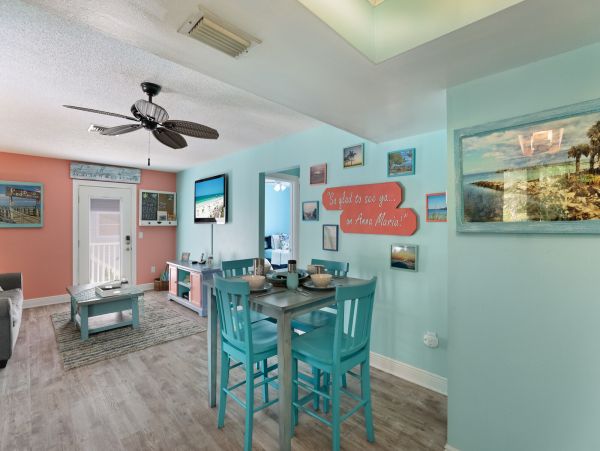 Anna Maria Island Holmes Beach Home 988882