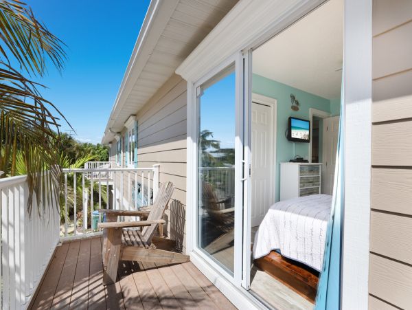 Anna Maria Island Holmes Beach Home 988882