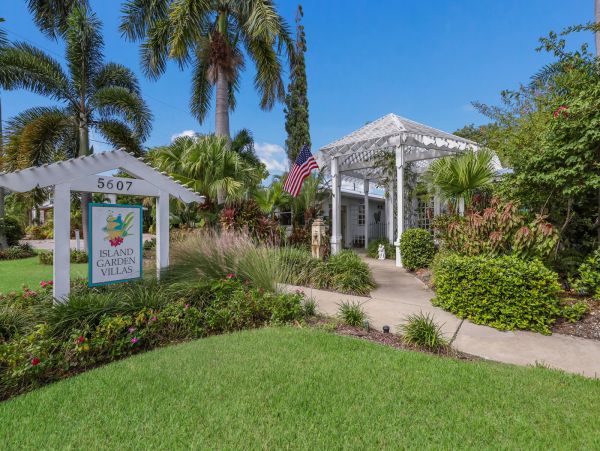 Anna Maria Island Holmes Beach Condo 988885