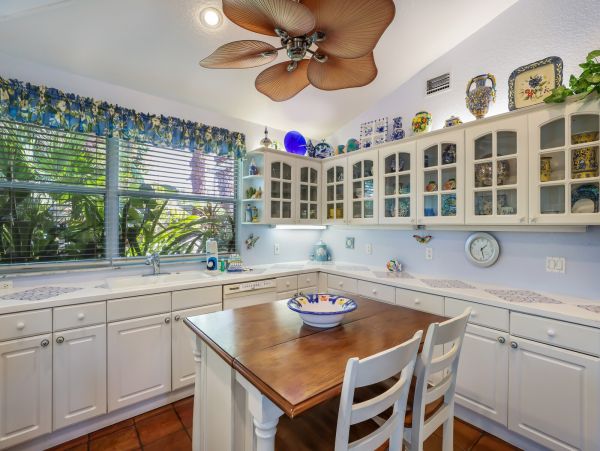 Anna Maria Island Holmes Beach Condo 988885